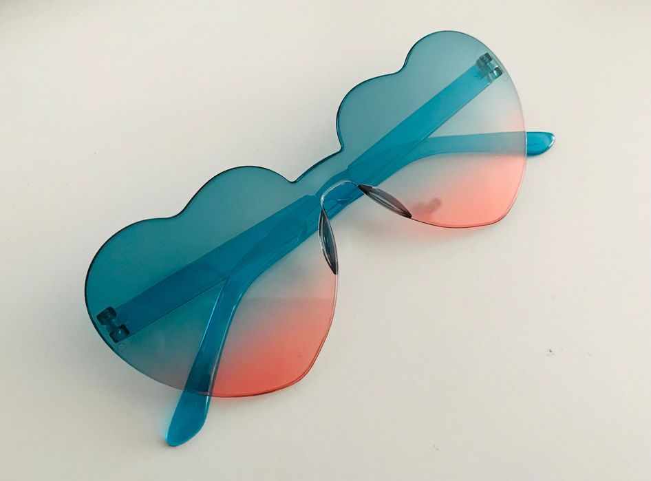 Okulary ombre imprezowe na festiwal serduszka