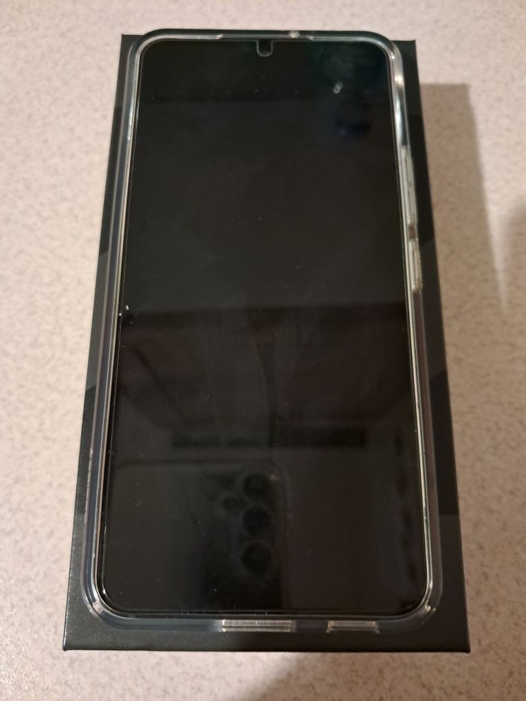 Samsung galaxy S22 green na gwarancji!
