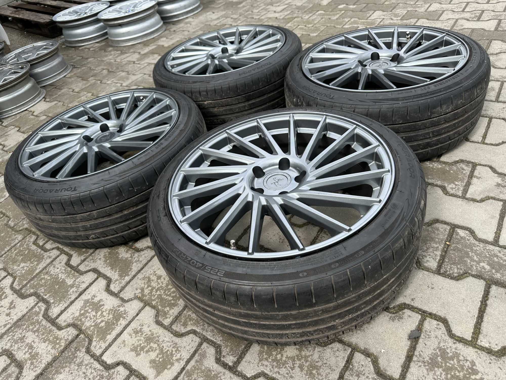 KESKIN 5X114,3 8,5JX19 ET40 225/40R19 komplet kia renault hyundai