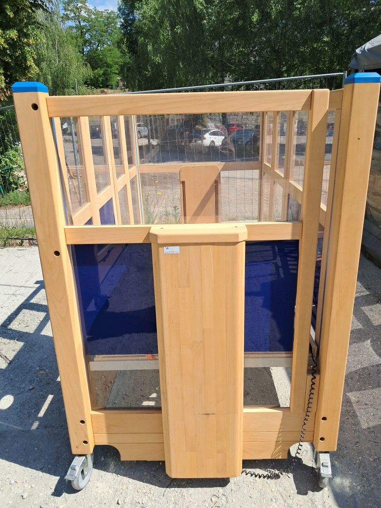 Łóżeczko rehabilitacyjne dziecięce Kojec rozmiar 165x85cm elektryczne