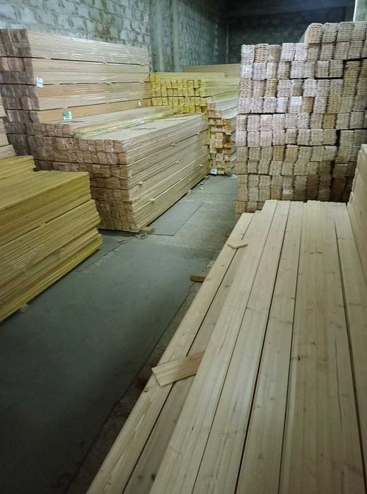 Купити соснові пиломатеріали високої точності