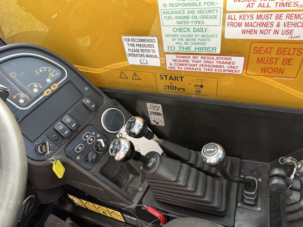 JCB 535-125 2016рік 3300годин
