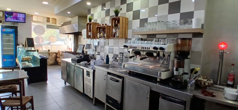 Trespasse Restaurante Churrasqueira em Seixal