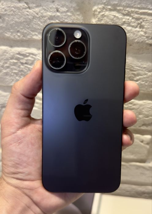 Apple iPhone 15 Pro Max 256Gb Black Titanium (MU773RX/A)