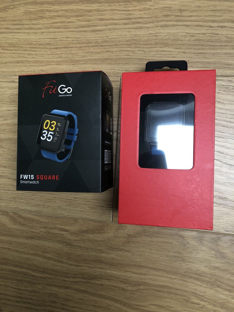 Smartwatch FitGo FW15 square