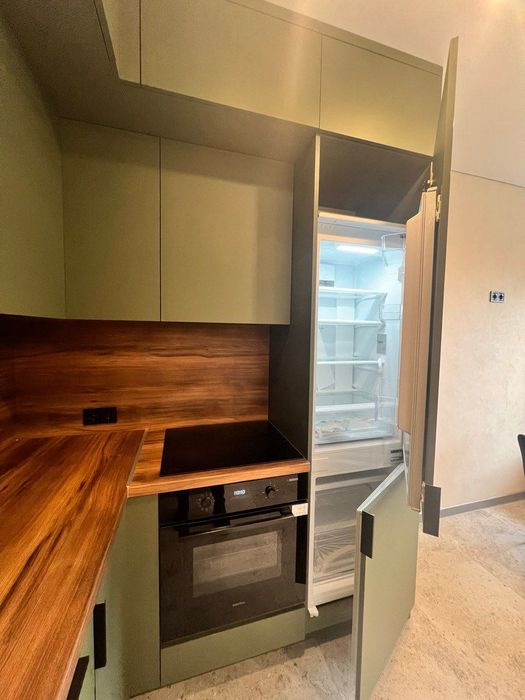 Продаж 2-поверхового таунхауса з ремонтом та меблями у Білогородці!