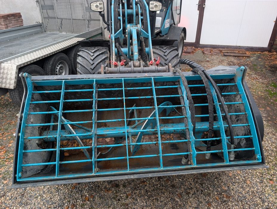 Wynajem mieszalnika do betonu cementu do ładowarki