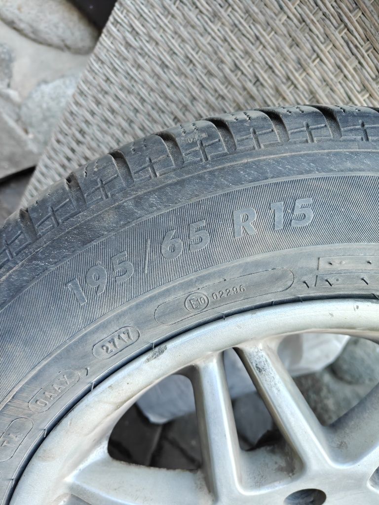 Alufelgi 15 5x114,3 + Opony zimowe