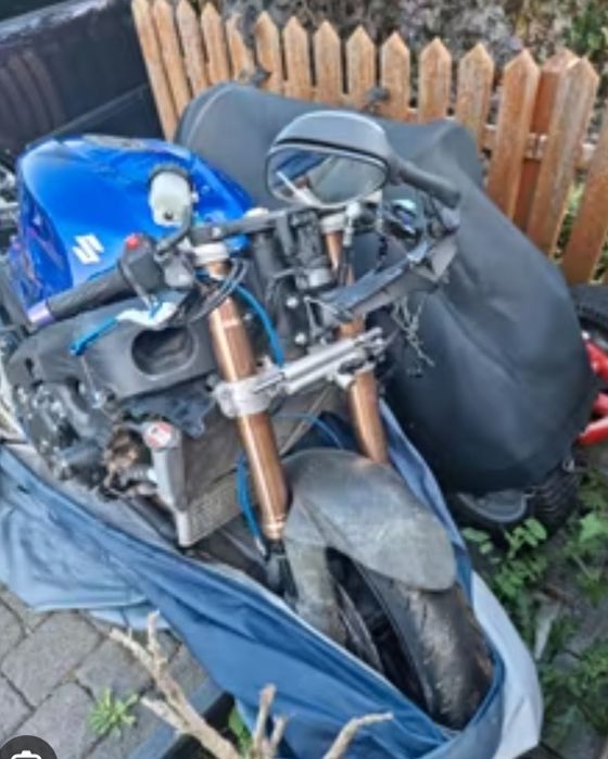 Części Gsxr k7 k8 1000 licznik bak silnik wtryski exup czujnik głowica