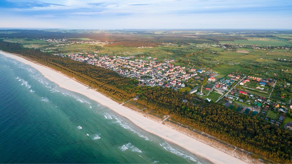 Majówka Pokoje noclegi Karwia Pensjonat nad morzem  blisko plazy