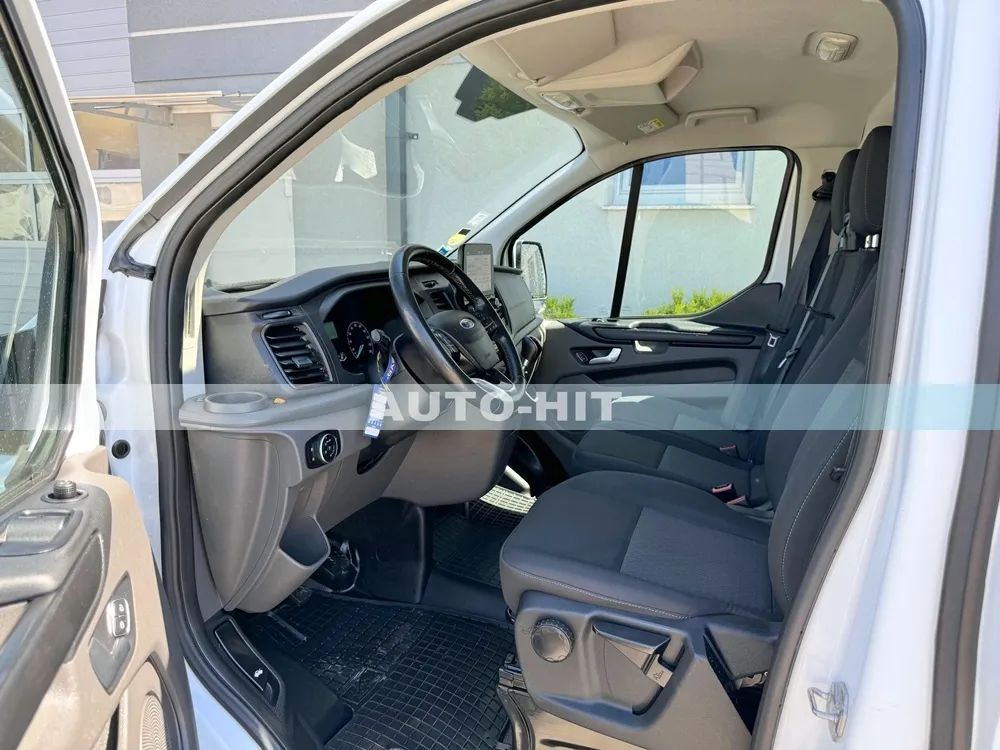 Ford Transit  Custom L2H2 Klima 130KM 2.0TDCI Hak:2240kg Regały/Warsztat *100.200km