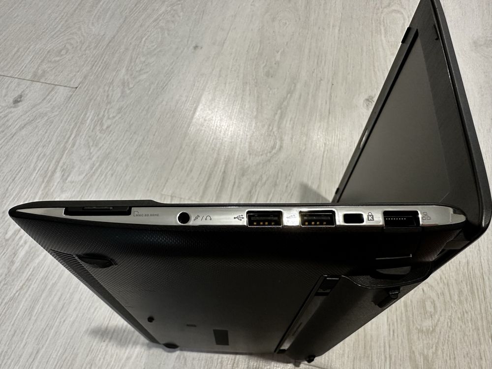 Netbook Asus, Як Новий!