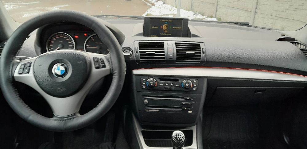 Bmw serii 1 e87 poliLift  M47  163km Navi rozrząd przód.