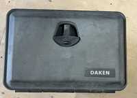 Ящик дорожній Daken