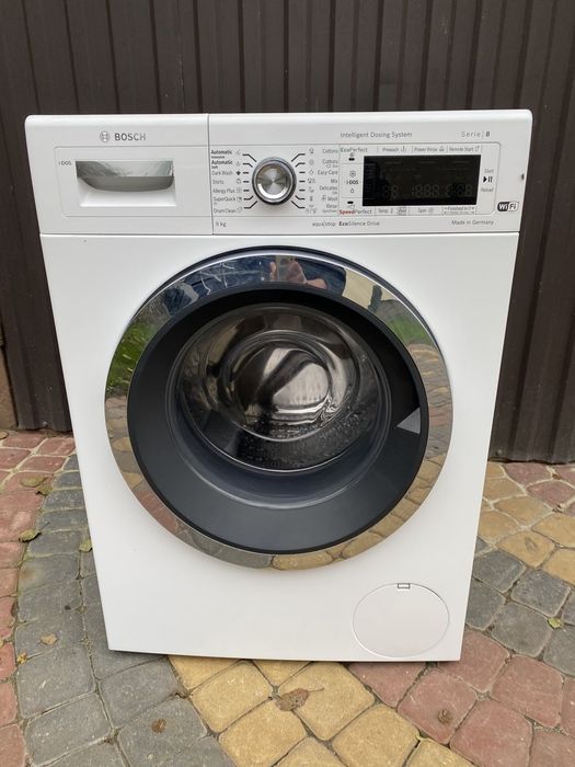 Bosch  8 серія, 9 кг  WiFi,  I Dos. Пральна машина,  пралка