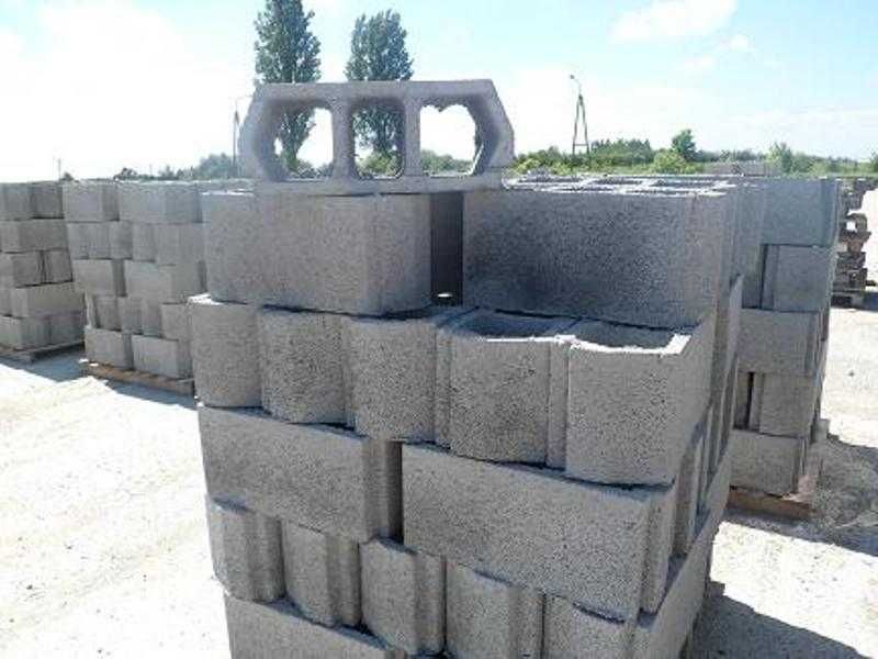 bloczki betonowe fundamentowe 38 x 24 x12