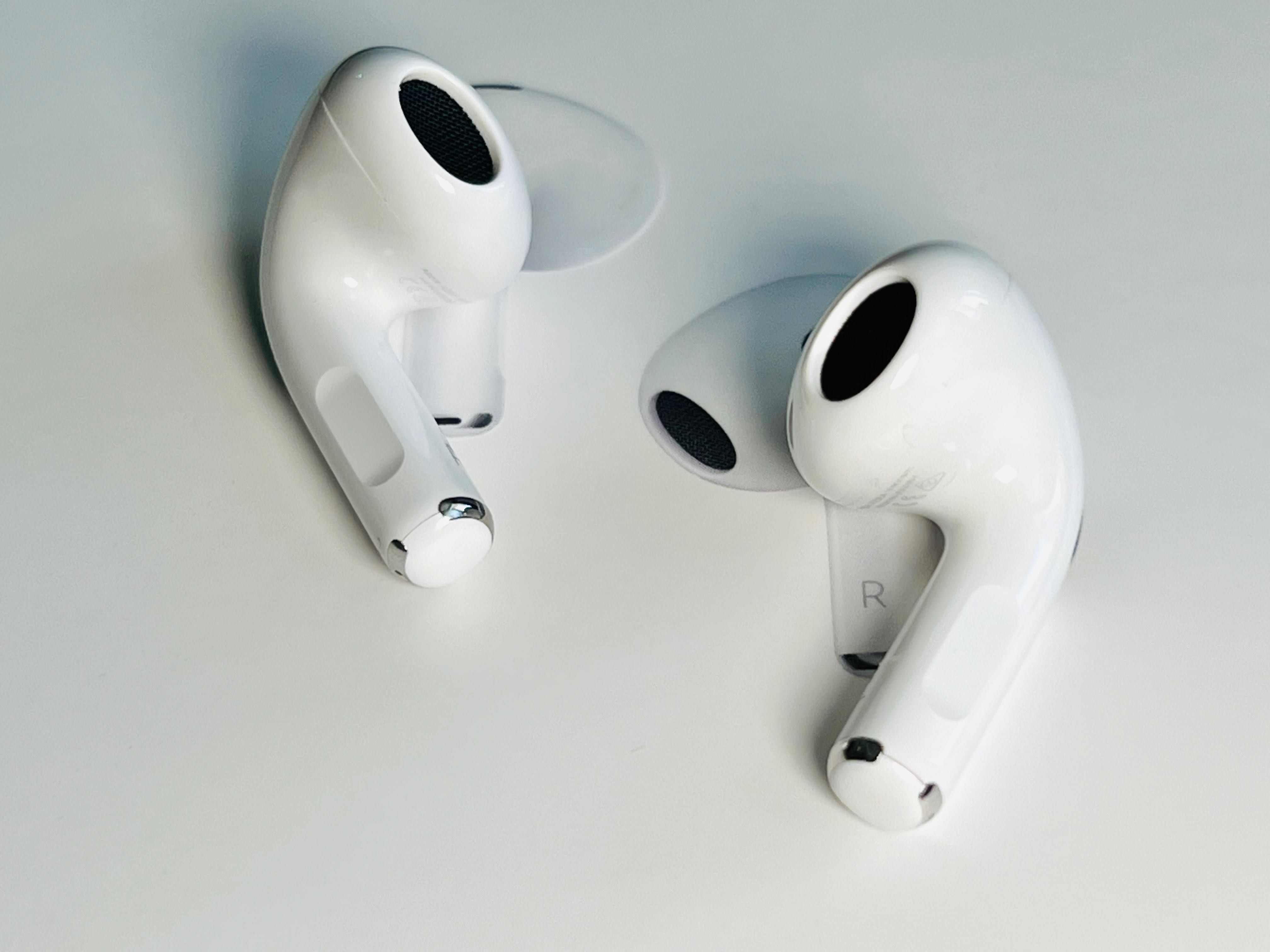 Nowe AirPods 3 generacji do iPhone • Słuchawki Bluetooth AirPods 2025