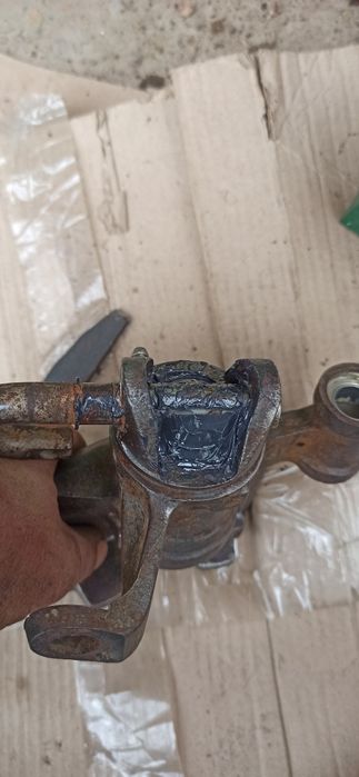 Задні супорта на Форд Мондео 1-2, Універсал