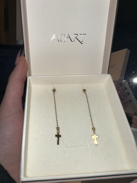 pozlacane kolczyki w krzyże Apart