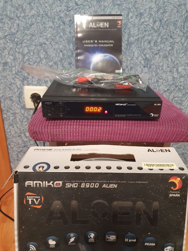 Супутниковий HD ресивер AMIKO SHD 8900