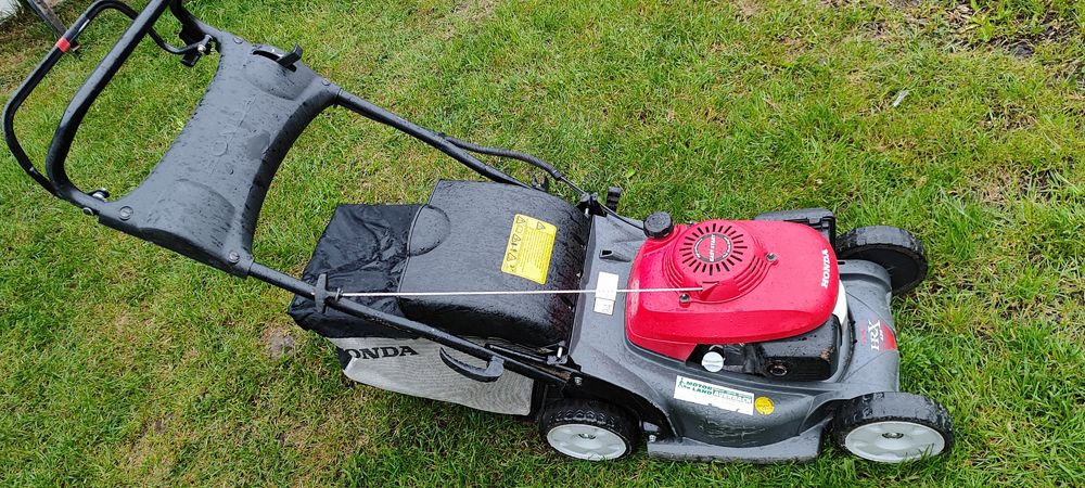 Газоно косарка honda  3,5 kWt profi