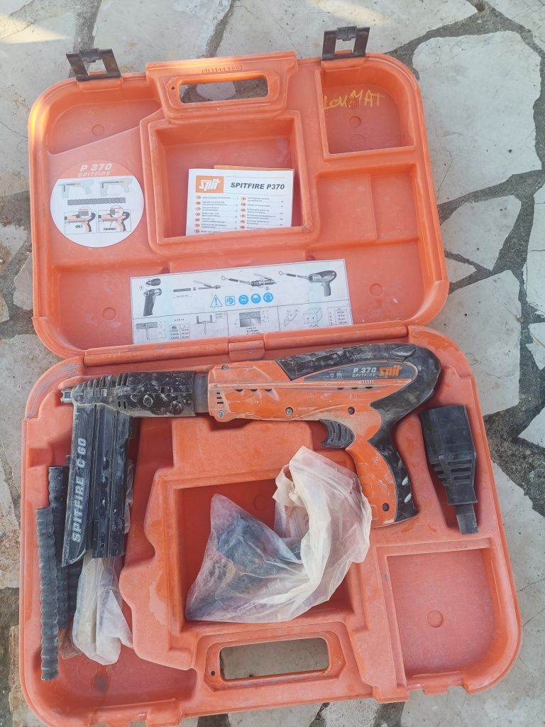 Maquina de pregar