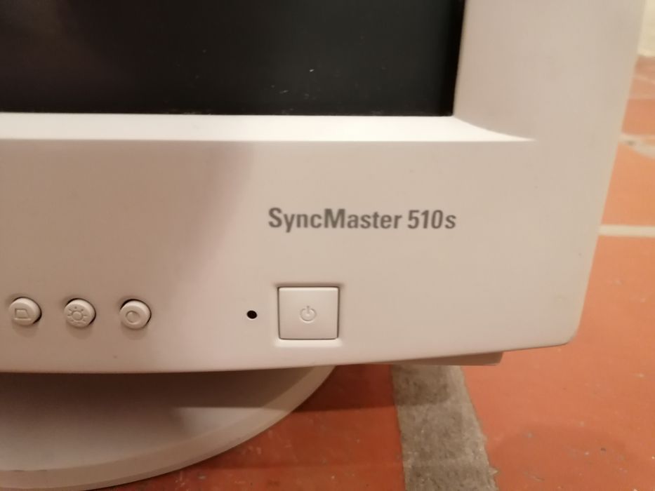 Monitor CRT 15" Samsung