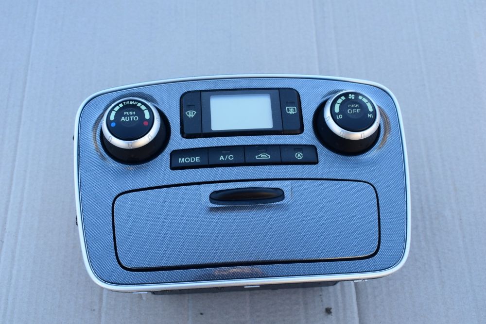 panel nawiewu klimatyzacji klimy HYUNDAI SONATA IV 07R