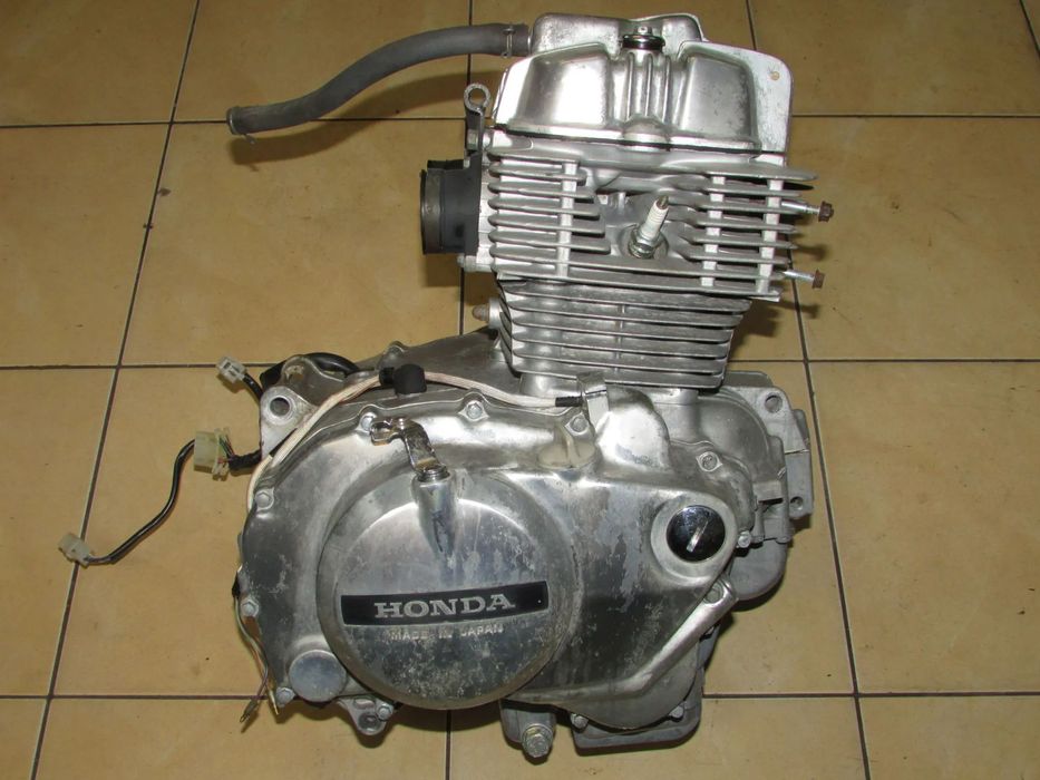 Honda CB 400 N silnik motor engine 47tys