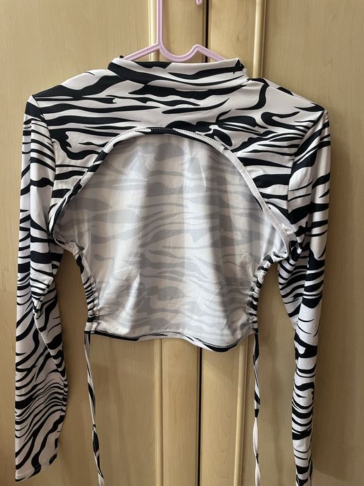 топики,свитшот укороченный,футболка