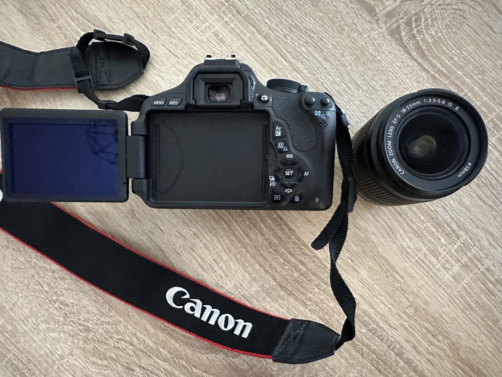 Canon 600D EF-S 18-55 IS II Kit - jak nowy