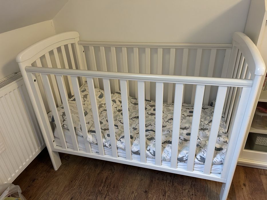 Łóżeczko niemowlęce Troll Nicole białe 120x60