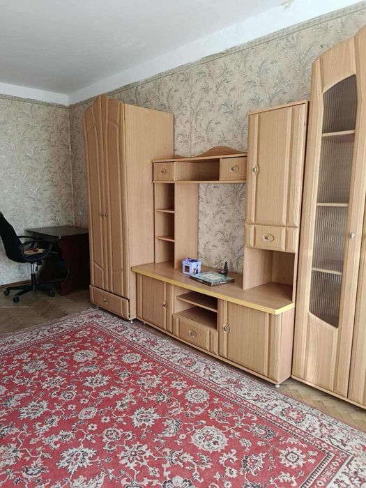 Здається 2 кімнатна квартира