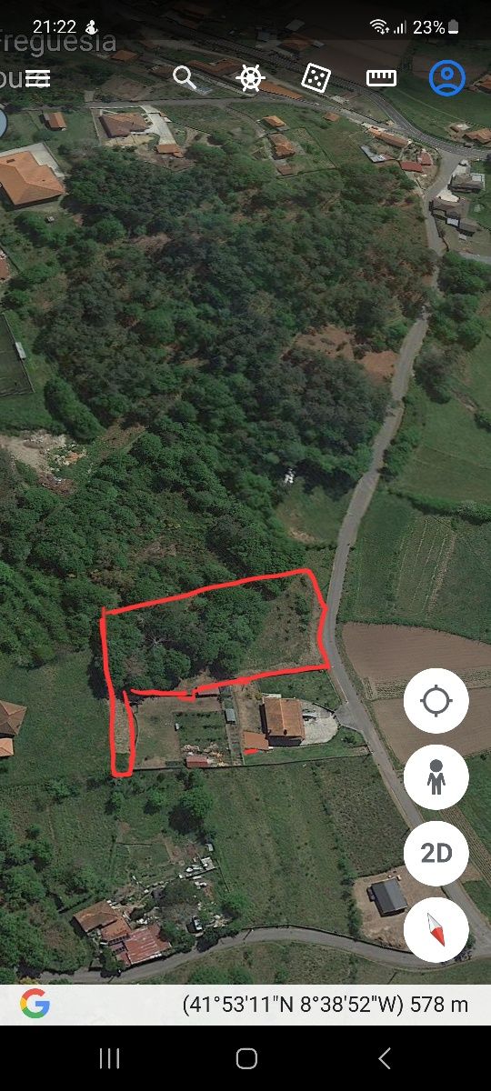 Terreno com 3500m2 em Coura