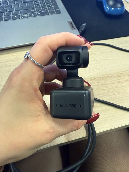 Insta 360 link kamera z gimbalem