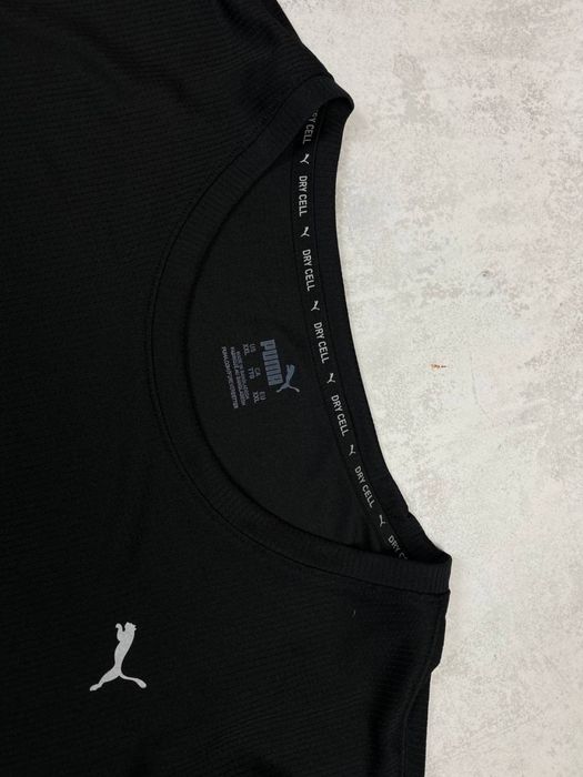 Чорна спортивна футболка Puma DryCELL для бігу та фітнесу