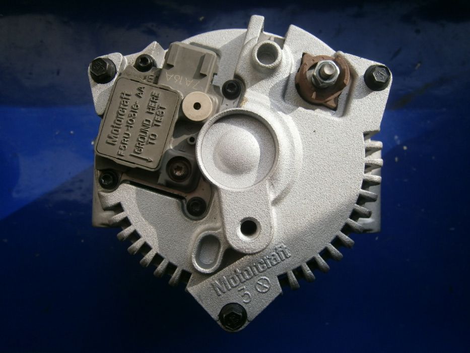 Alternator Ford Mondeo 1.8 TD 2.5 24V - Motorcraft