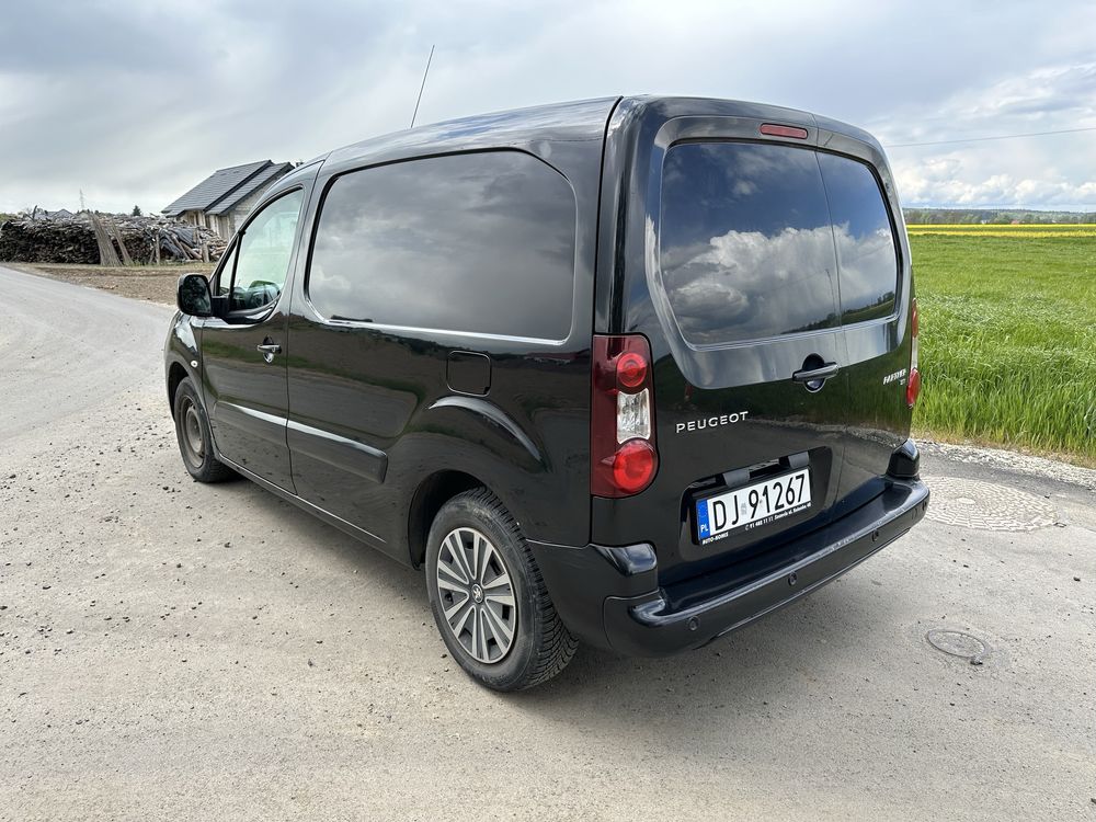 Peugeot Partner III 1.6 HDI 2014r Czarny! 3-osobowy! Zadbany!