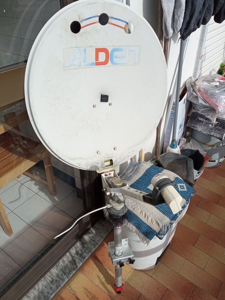 Antena parabólica