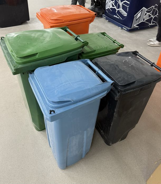 Contentores duas rodas MGB varios