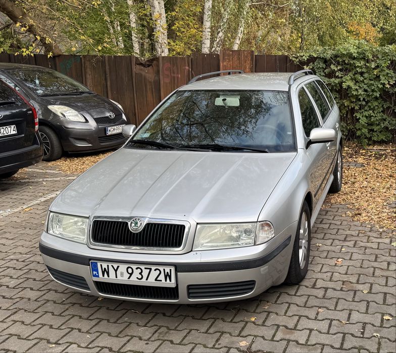 Skoda Octavia z 2004 roku, 1.6 ( benzyna + gaz )