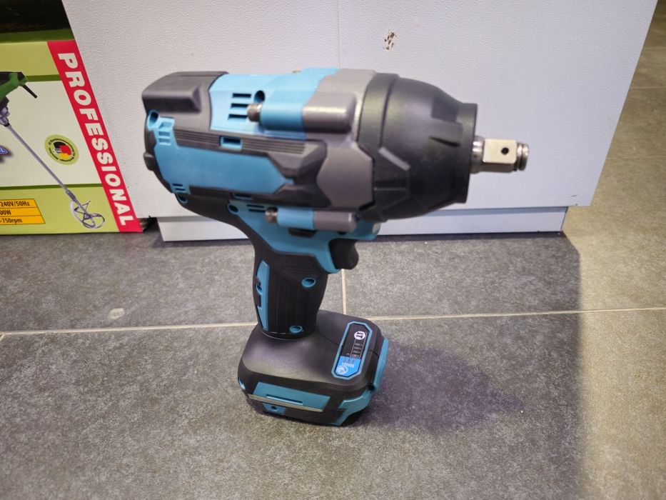 800Nm 20V Гайковерт аккумуляторный Бесщеточный  Makita / ProCraft акб