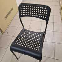 Krzesło czarne plastikowe 4szt. za 100zl