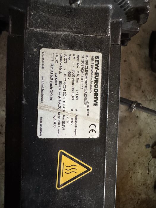 SEW-EURODRIVE serwomotor z przekładnią