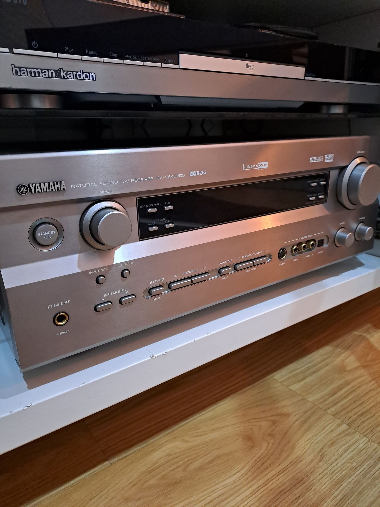 Amplificador Receiver AV RX v640 rds