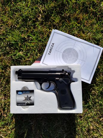 [NOVA] Arma / Pistola Airsoft réplica Beretta M9 + 100BB