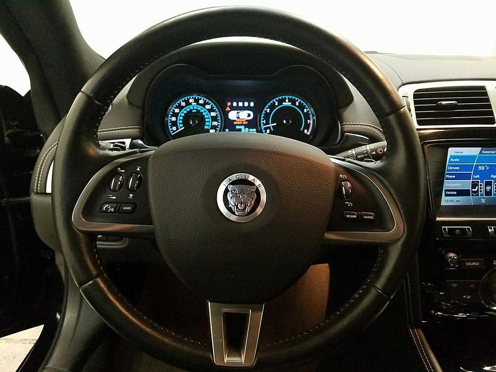 Jaguar XK Jaguar XK 5.0 Portfolio