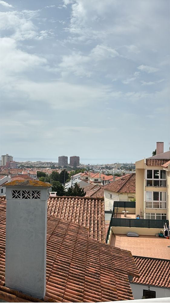 Quarto perto da praia de Carcavelos