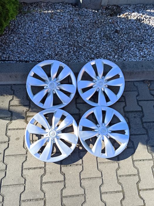Oryginalne kołpaki Citroën 15" – komplet 4 szt., bardzo dobry stan
