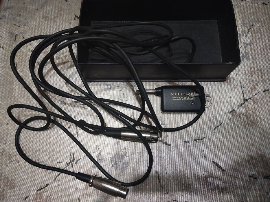 Шнури до мікрофону Sony